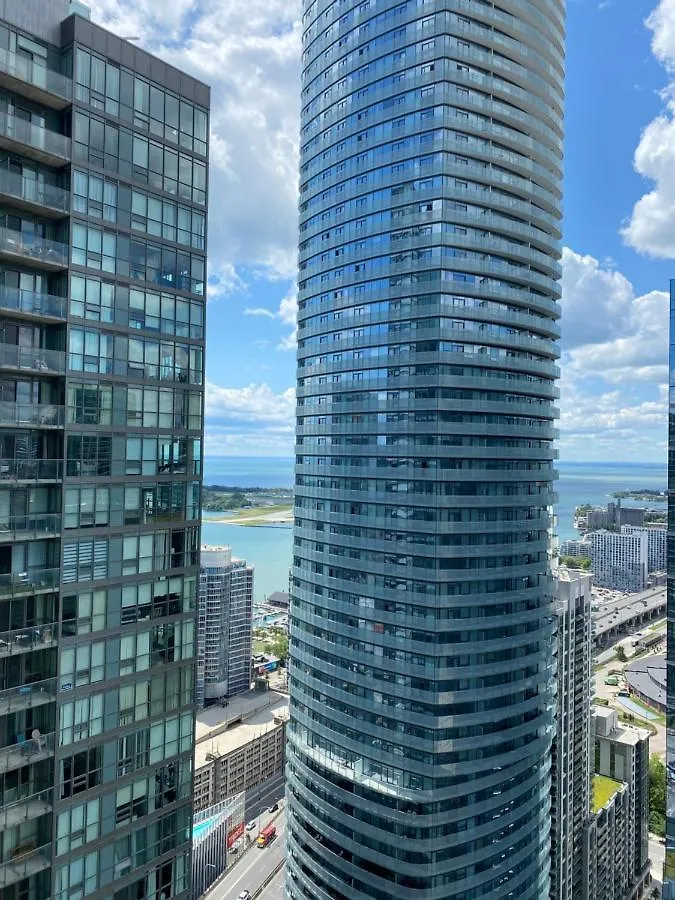 Toronto CN Tower Maple Leaf Square Luxurious 2 Bedroom Condo 0*,  Canada