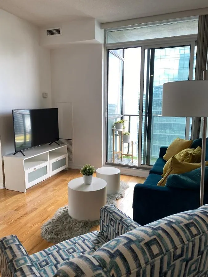 Toronto CN Tower Maple Leaf Square Luxurious 2 Bedroom Condo 0*,  Canada