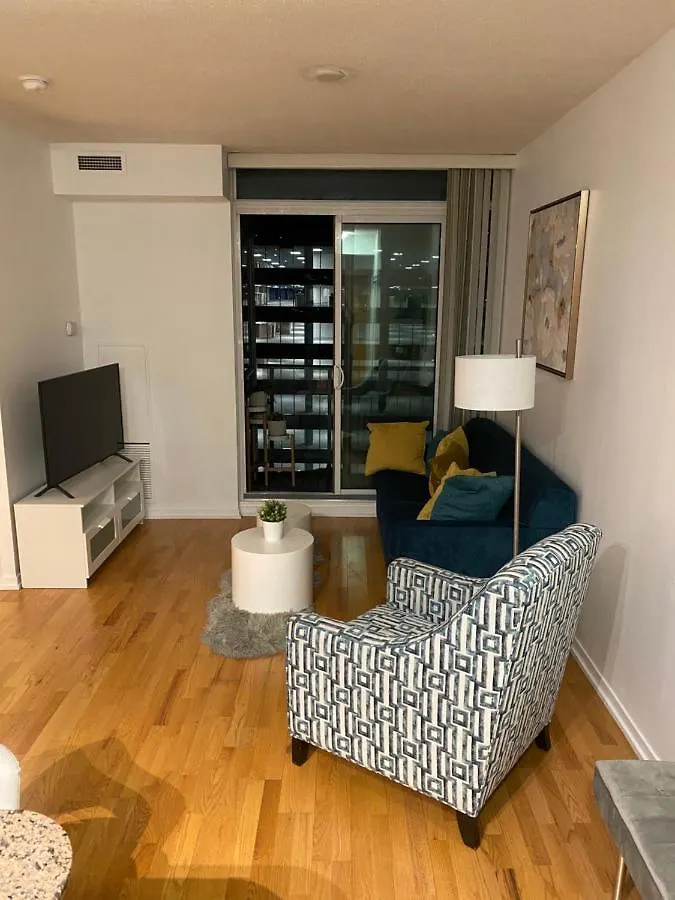 Appartement Toronto CN Tower Maple Leaf Square Luxurious 2 Bedroom Condo