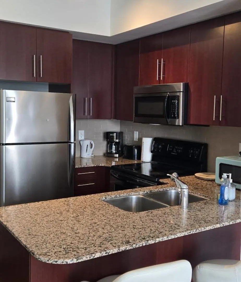 Appartement Toronto CN Tower Maple Leaf Square Luxurious 2 Bedroom Condo Canada
