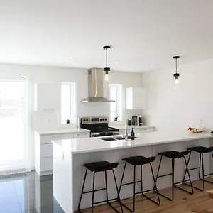 Le Citadin - Maison Neuve Moderne & Ensoleillee Quebec City